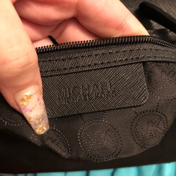 Michael Kors Purse - Picture 1 of 3